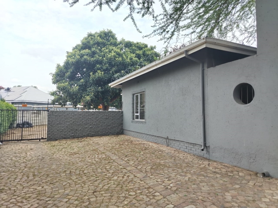 Commercial Property for Sale in Bodorp North West